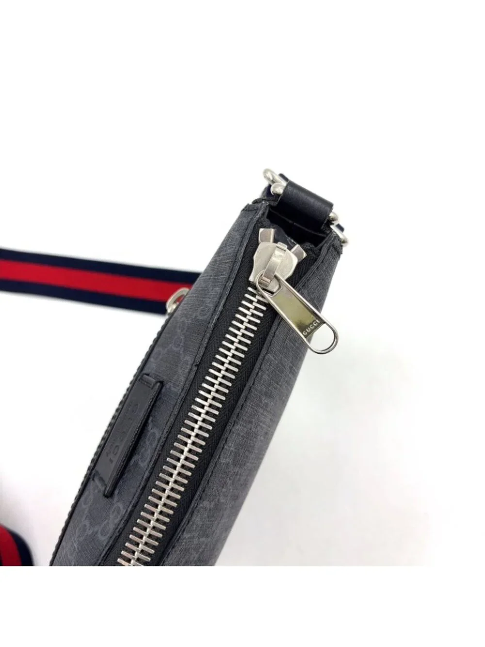 Gucci GG Supreme Small Messenger Bag Leather Navy Black Red Silver